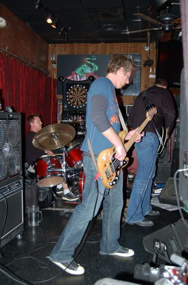 GROUNDED live at Iguana Mack's, Chandler, Jan 3, 2009